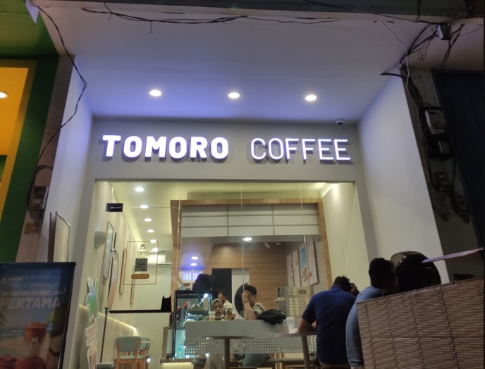 TOMORO COFFEE - Kelapadua Depok muhammad nurdin