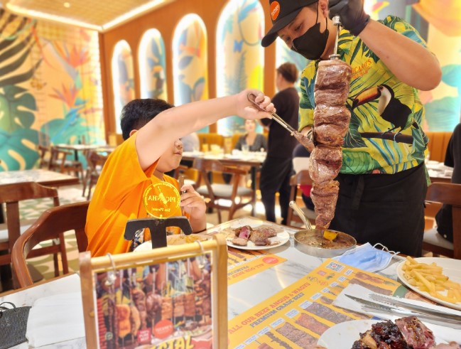 Tucano's Brazilian BBQ - Galaxy Mall 3 hendra kurniawan