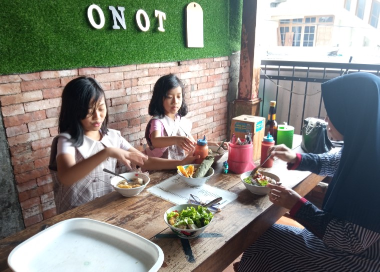 Bakso Arema Cak Tono YaniYESS GuruGoBlock