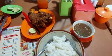 Coto Makassar Daeng Rahman Daniel Glen