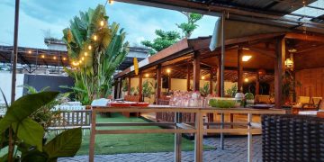 New Garasi Cafe & Bistro Rizal Aris