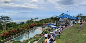 Saung Biru Pandeglang Ceng Chiang