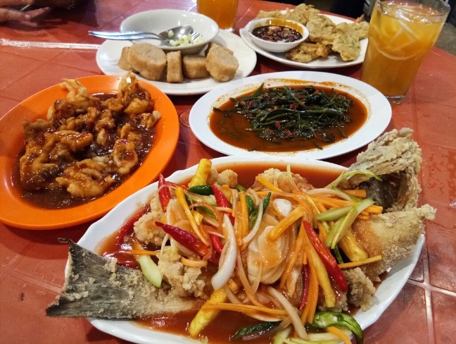Seafood & Pempek Mama Oky Yondanil Setiawan