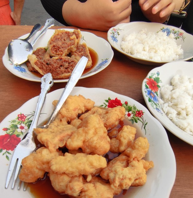 Ayam Goreng Gohyong Malaya Apaja divideo