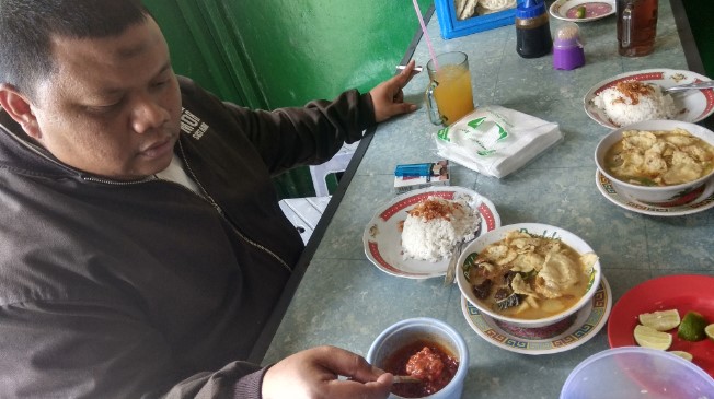 Kedai Soto Bu Nyai Priyo Asmoro