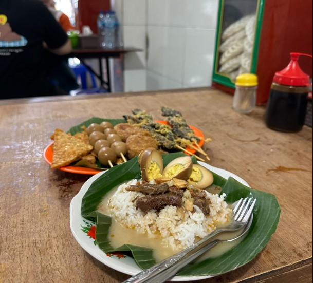 Nasi Gandul Khas Pati taufan favian