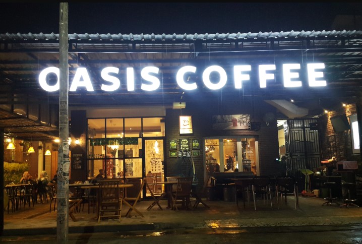 OASIS COFFEE Munardi