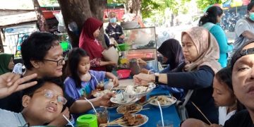 Sate Klopo Patua lahir santoso