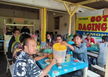 Soto Daging Sapi Lamongan Cak Ngun Fathir Rafif Azzamy