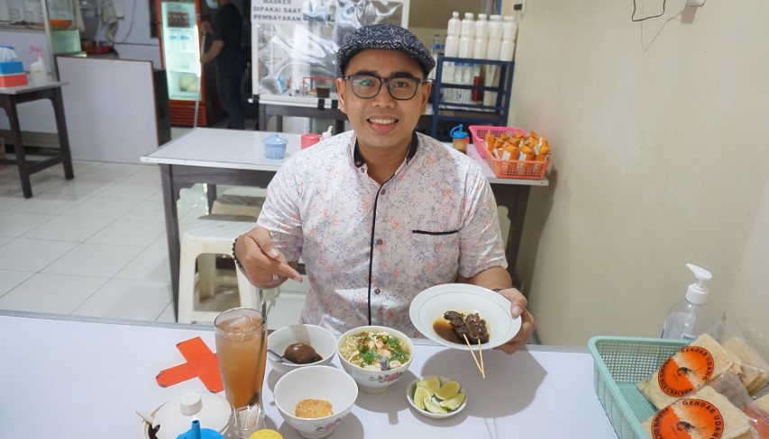 Soto Kudus Asli Gereja Ayam CIDUK KULINER