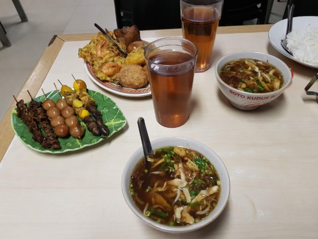 Soto Kudus Blok M Ceng Chiang