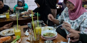 warung makan AL MAIDAH Ali Ha Sani