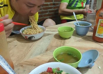 Bakmi Keriting Siantar Singa Dedy Tjong
