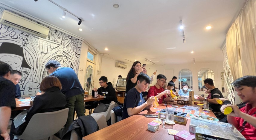 Kuup Boardgame Cafe Greenville Sie, Evan Setiawan