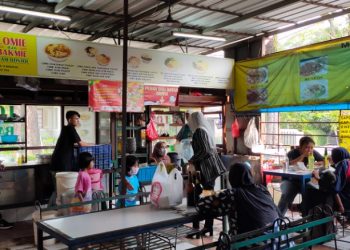 Lomie Imam Bonjol Diaf Family