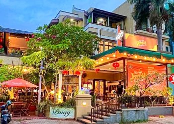 Mie Jempol Batavia Rachel May