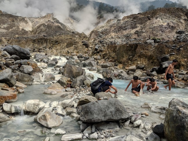 Kawah Ratu Gunung Salak Ari Nur Rahman