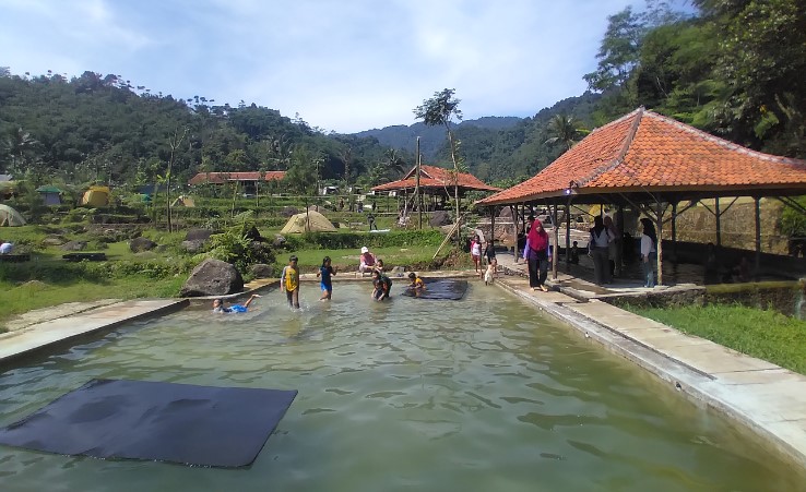 Lembah Cipanas Kelapa 3 Haidir Ali alamsyah