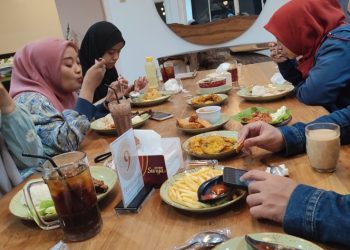 Teras Kota Resto Ken Zhu