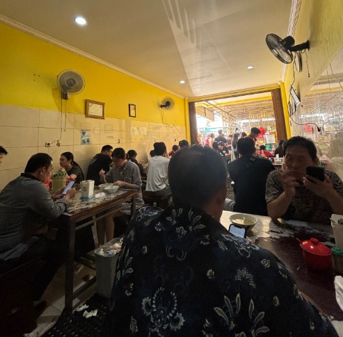 Bakmi Asui Tanjung Duren Claudy Putri