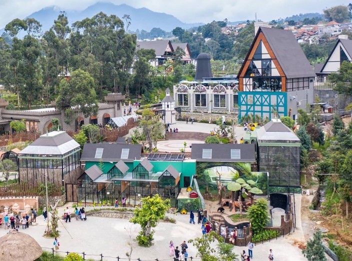 Lembang Park & Zoo Tourist Attraction