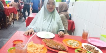Seafood 38 Fitri Setyaningsih
