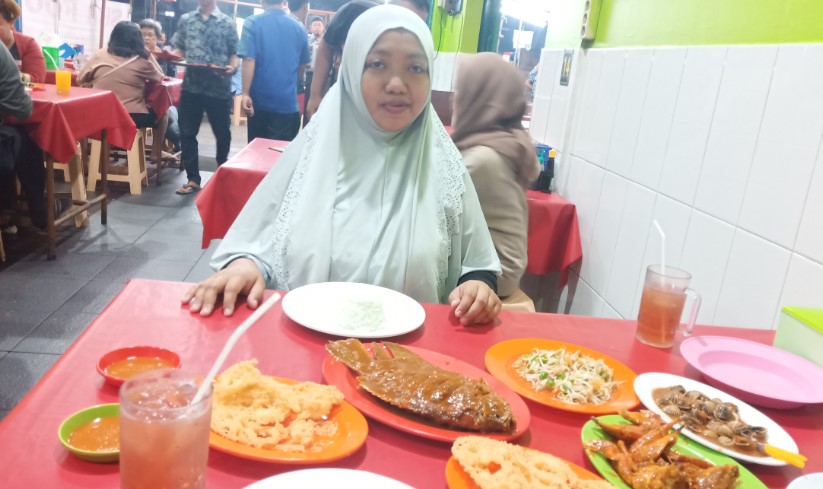 Seafood 38 Fitri Setyaningsih